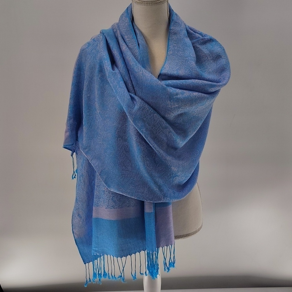Pashmina Style Blanket Scarf Large Two Tone Color With Fringe 77 x 29